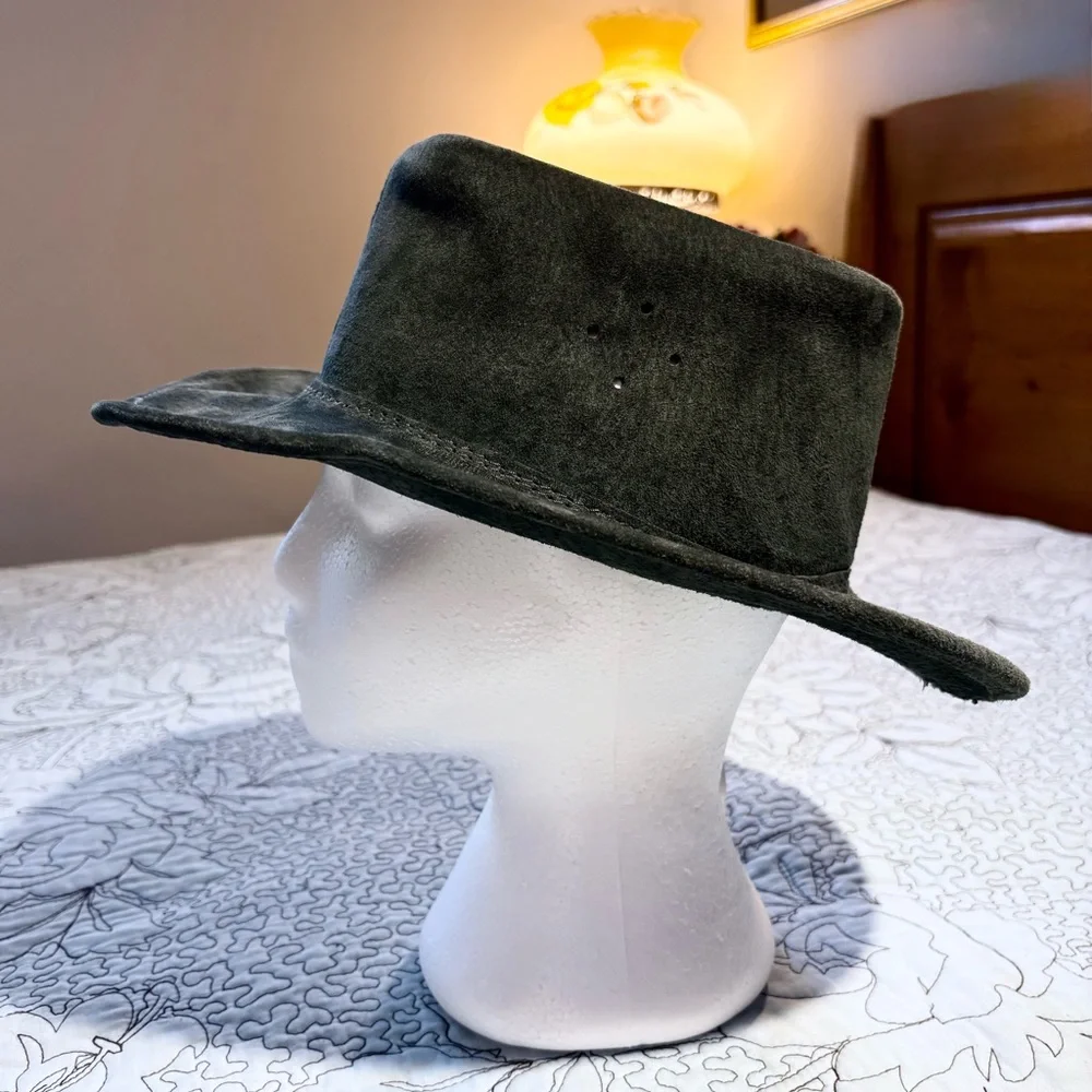 Walkabout Overlander Aussie Suede Leather Outback Hat Olive Green Size Small💛